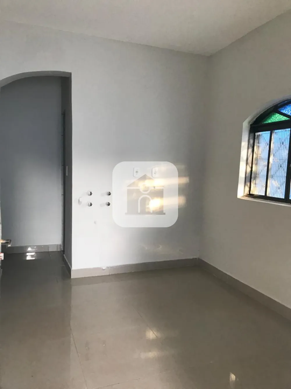 Comprar Casa / Padr&atilde;o em Uberl&acirc;ndia R$ 350.000,00 - Foto 4