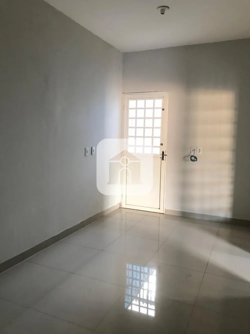 Comprar Casa / Padr&atilde;o em Uberl&acirc;ndia R$ 350.000,00 - Foto 6