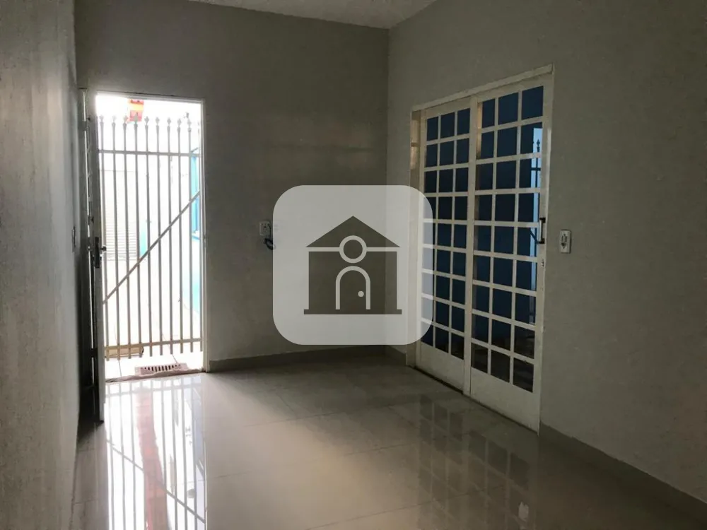 Comprar Casa / Padr&atilde;o em Uberl&acirc;ndia R$ 350.000,00 - Foto 7