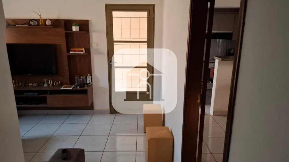 Comprar Casa / Padr&atilde;o em Uberl&acirc;ndia R$ 950.000,00 - Foto 4