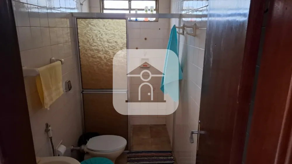 Comprar Casa / Padr&atilde;o em Uberl&acirc;ndia R$ 950.000,00 - Foto 11