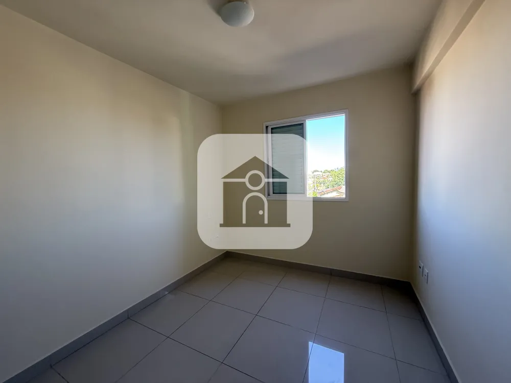 Alugar Apartamento / Padr&atilde;o em Uberl&acirc;ndia R$ 3.000,00 - Foto 10
