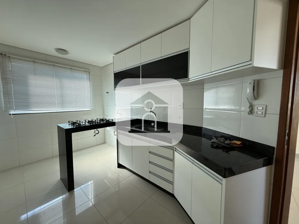 Alugar Apartamento / Padr&atilde;o em Uberl&acirc;ndia R$ 3.000,00 - Foto 7