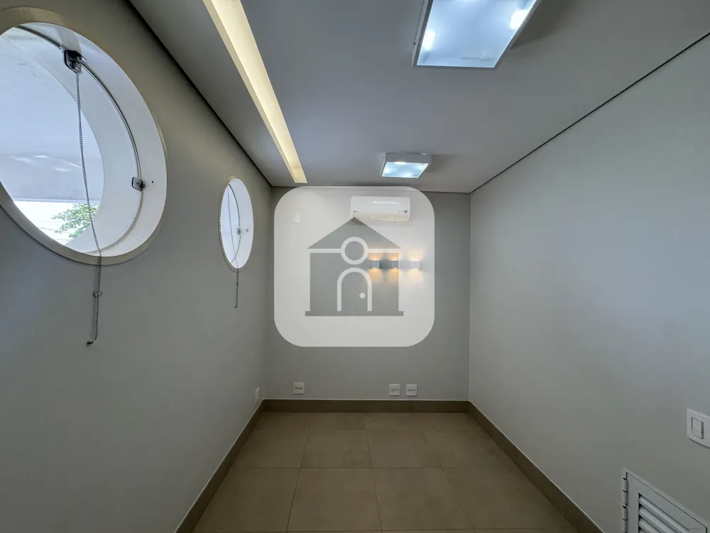 Alugar Comercial / Pr&eacute;dio em Uberl&acirc;ndia R$ 15.000,00 - Foto 12