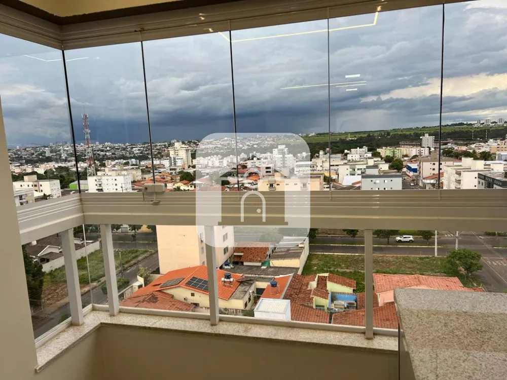 Comprar Apartamento / Padr&atilde;o em Uberl&acirc;ndia R$ 600.000,00 - Foto 16