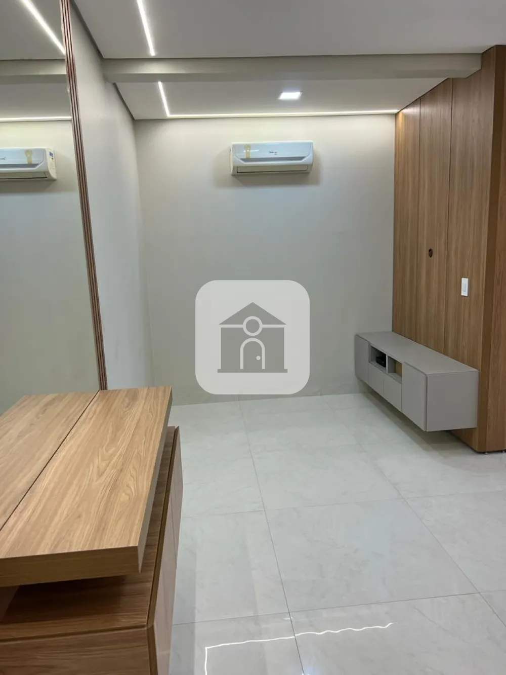 Comprar Apartamento / Padr&atilde;o em Uberl&acirc;ndia R$ 600.000,00 - Foto 6
