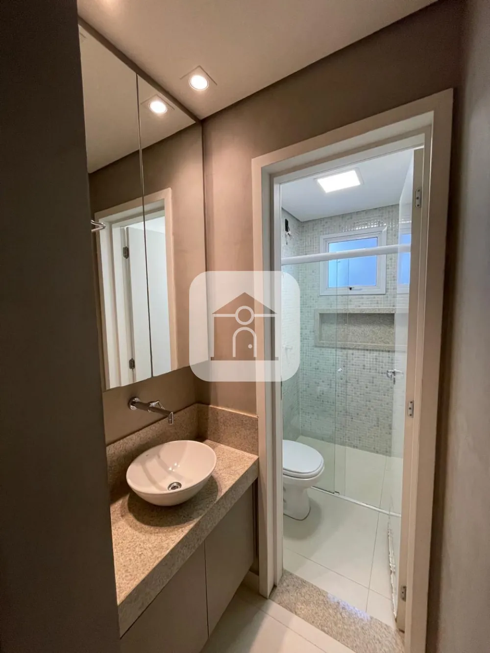 Alugar Apartamento / Padr&atilde;o em Uberl&acirc;ndia R$ 3.300,00 - Foto 3