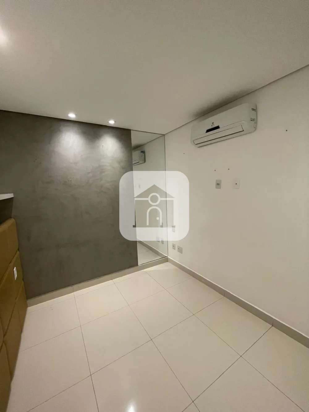 Alugar Apartamento / Padr&atilde;o em Uberl&acirc;ndia R$ 3.300,00 - Foto 6