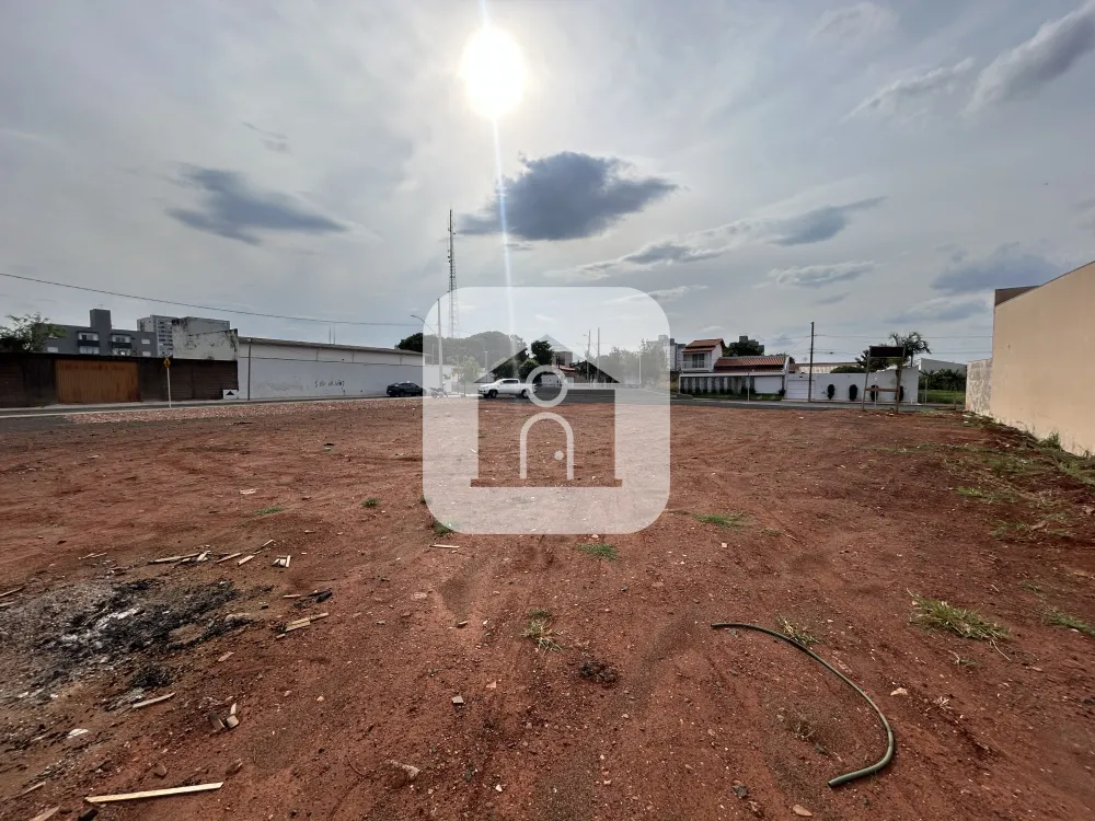 Alugar Terreno / &Aacute;rea em Uberl&acirc;ndia R$ 17.000,00 - Foto 2