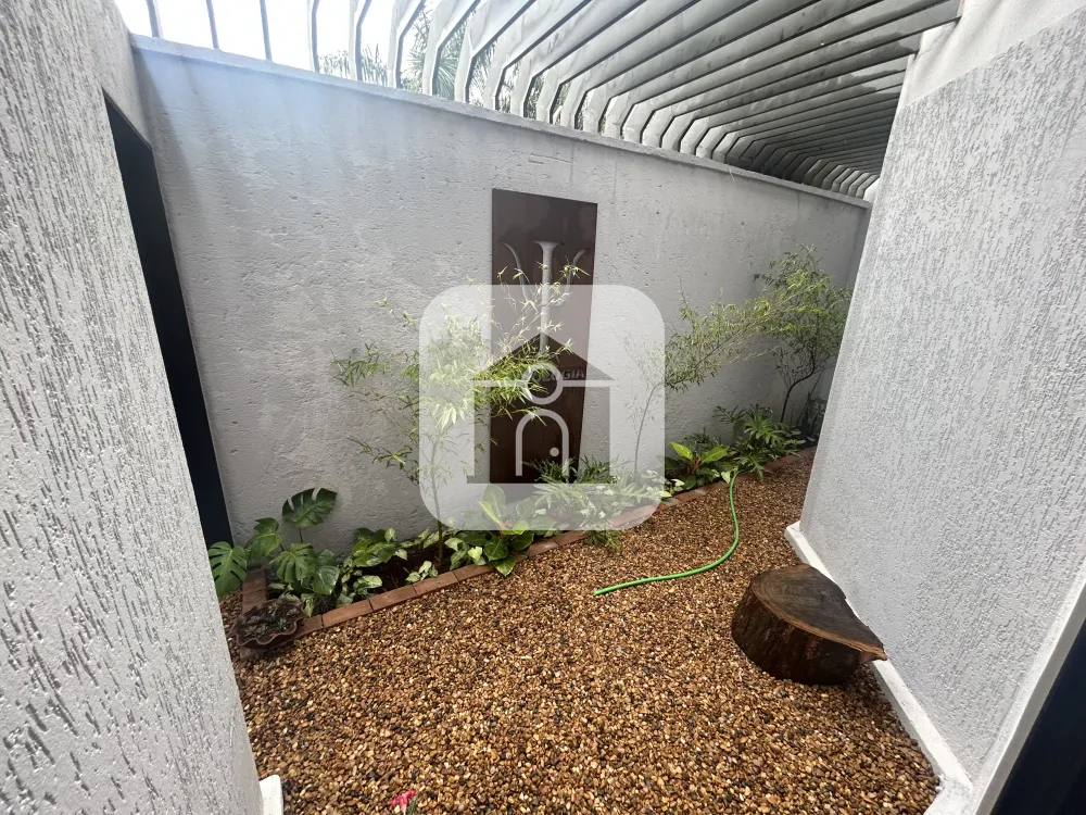 Alugar Comercial / Sala Comercial em Uberl&acirc;ndia R$ 1.800,00 - Foto 6