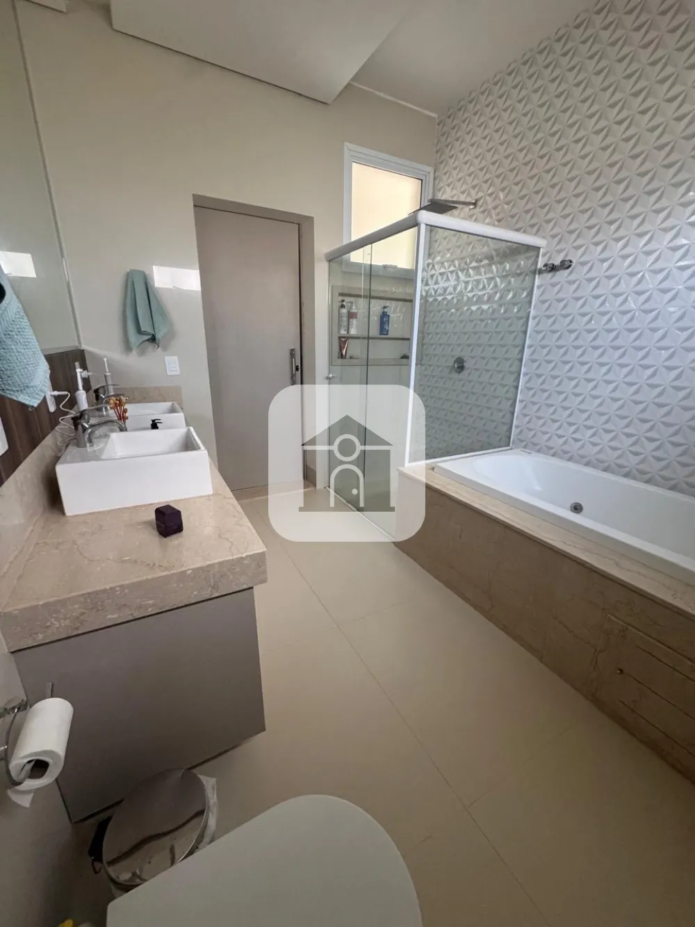 Alugar Casa / Condom&iacute;nio ou Loteamento Fechado em Uberl&acirc;ndia R$ 15.000,00 - Foto 7