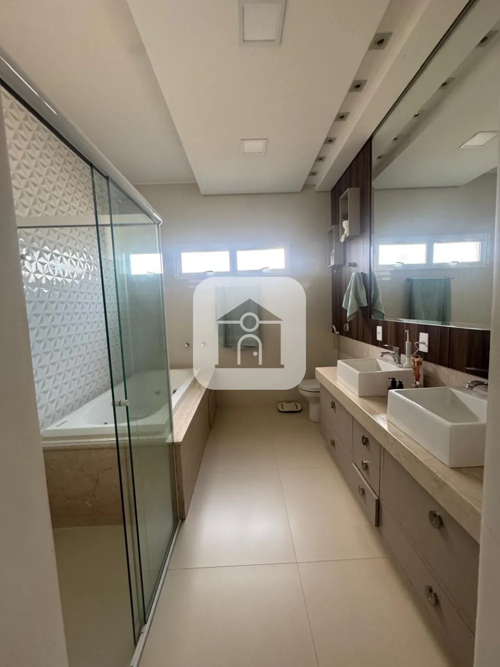 Alugar Casa / Condom&iacute;nio ou Loteamento Fechado em Uberl&acirc;ndia R$ 15.000,00 - Foto 8