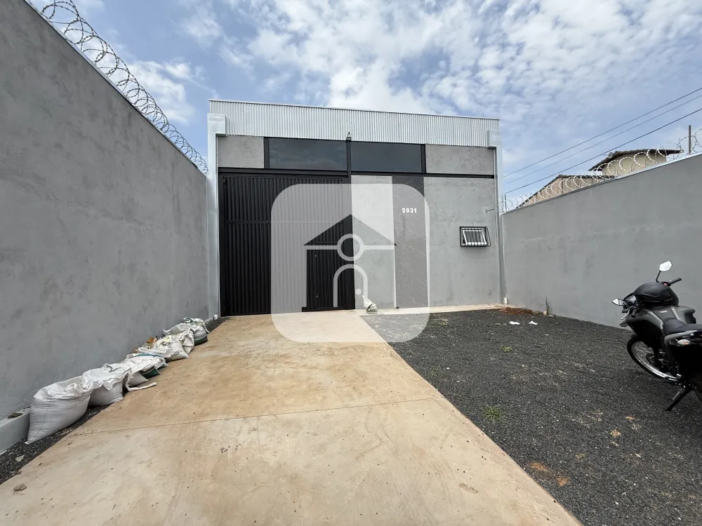 Alugar Comercial / Galp&atilde;o em Uberl&acirc;ndia R$ 6.000,00 - Foto 1