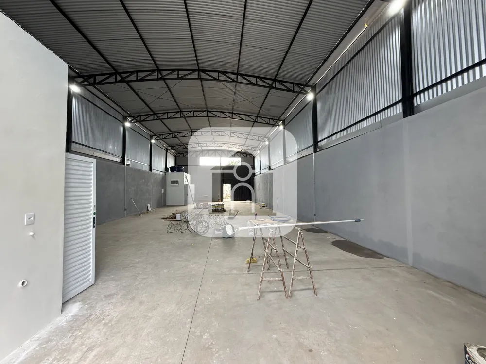 Alugar Comercial / Galp&atilde;o em Uberl&acirc;ndia R$ 6.000,00 - Foto 4