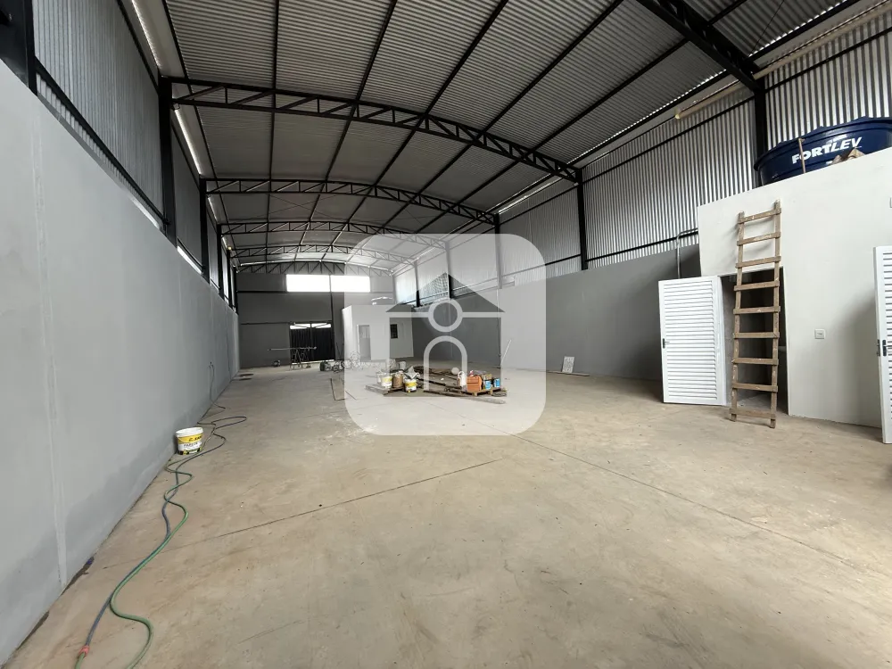 Alugar Comercial / Galp&atilde;o em Uberl&acirc;ndia R$ 6.000,00 - Foto 5