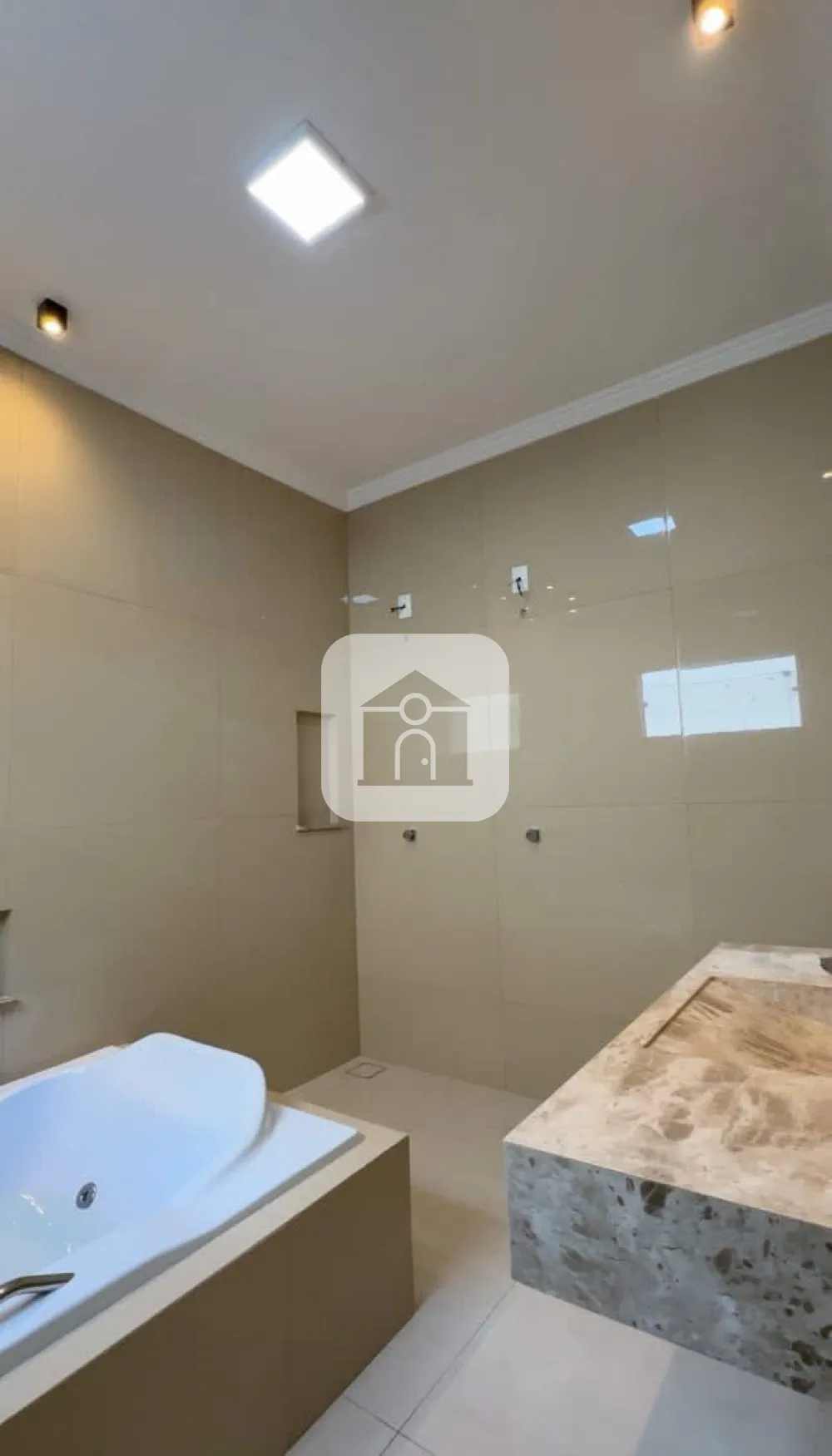 Comprar Casa / Padr&atilde;o em Uberl&acirc;ndia R$ 830.000,00 - Foto 8