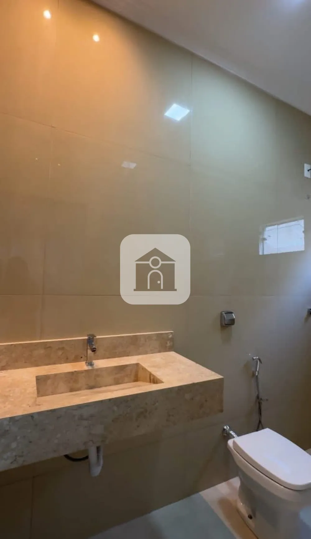 Comprar Casa / Padr&atilde;o em Uberl&acirc;ndia R$ 830.000,00 - Foto 10