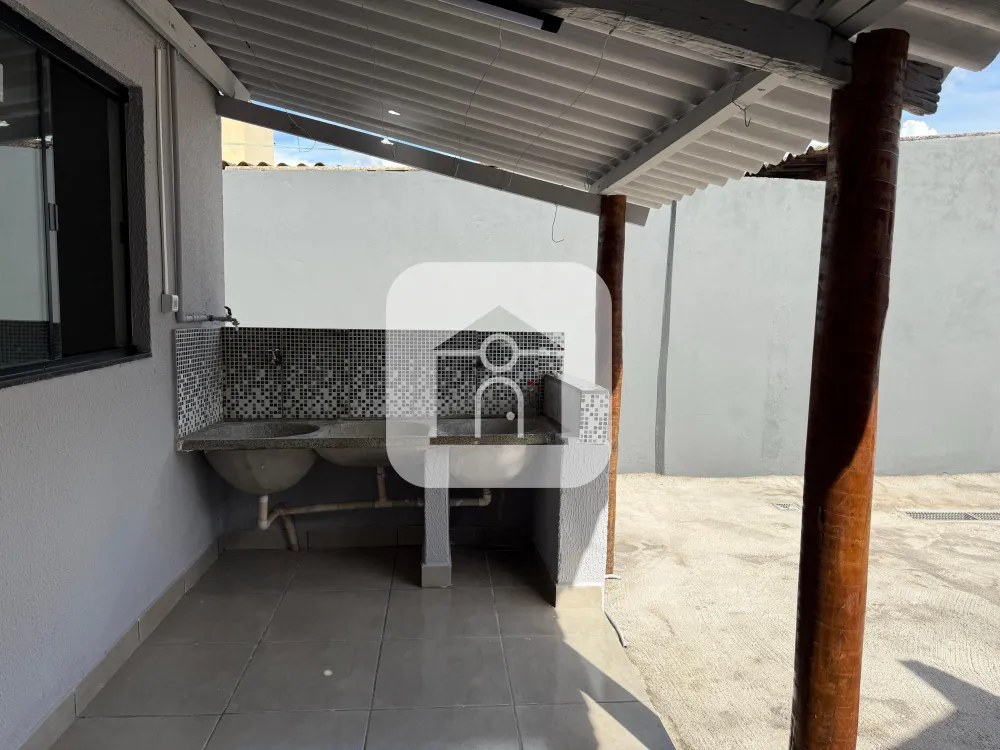 Comprar Casa / Padr&atilde;o em Uberl&acirc;ndia R$ 270.000,00 - Foto 11