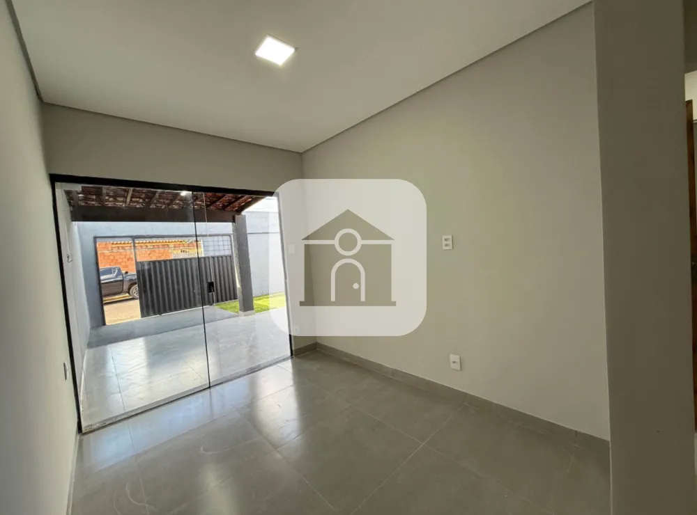 Comprar Casa / Padr&atilde;o em Uberl&acirc;ndia R$ 295.000,00 - Foto 3