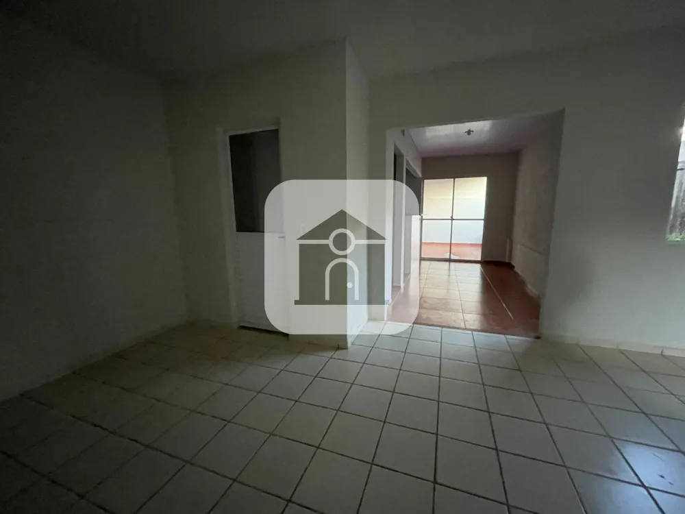 Comprar Casa / Condom&iacute;nio ou Loteamento Fechado em Uberlandia R$ 340.000,00 - Foto 6