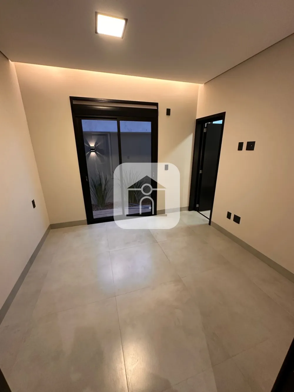 Comprar Casa / Condom&iacute;nio ou Loteamento Fechado em Uberl&acirc;ndia R$ 1.500.000,00 - Foto 4