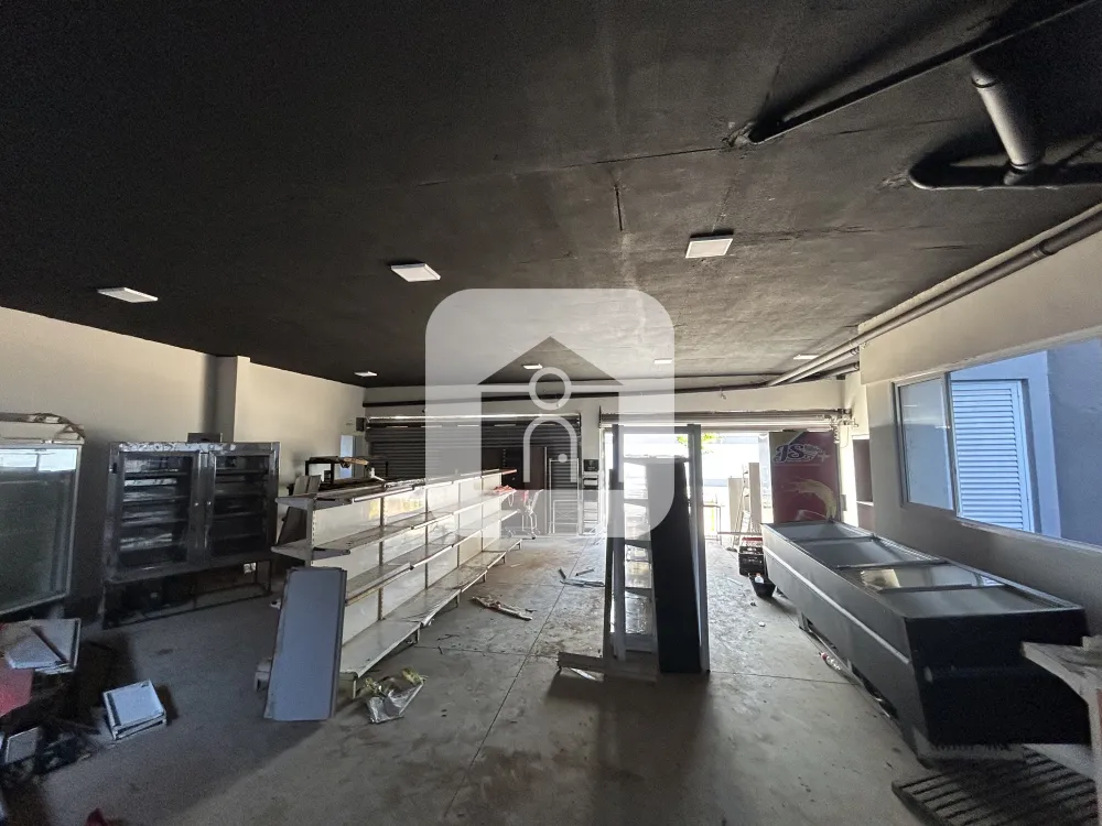 Alugar Comercial / Loja em Uberl&acirc;ndia R$ 6.000,00 - Foto 3