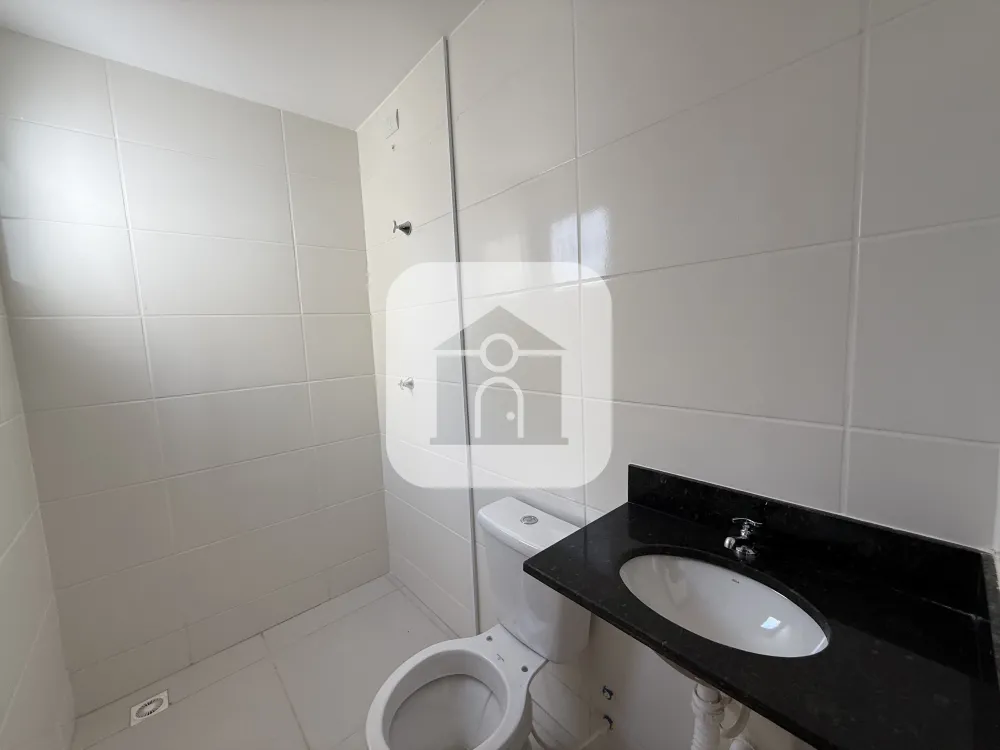 Alugar Apartamento / Padr&atilde;o em Uberl&acirc;ndia R$ 1.200,00 - Foto 12