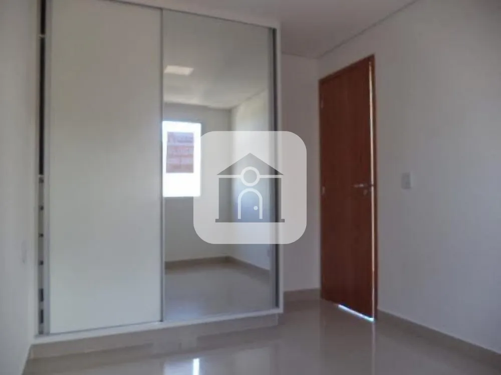 Comprar Apartamento / Padr&atilde;o em Uberl&acirc;ndia R$ 280.000,00 - Foto 3