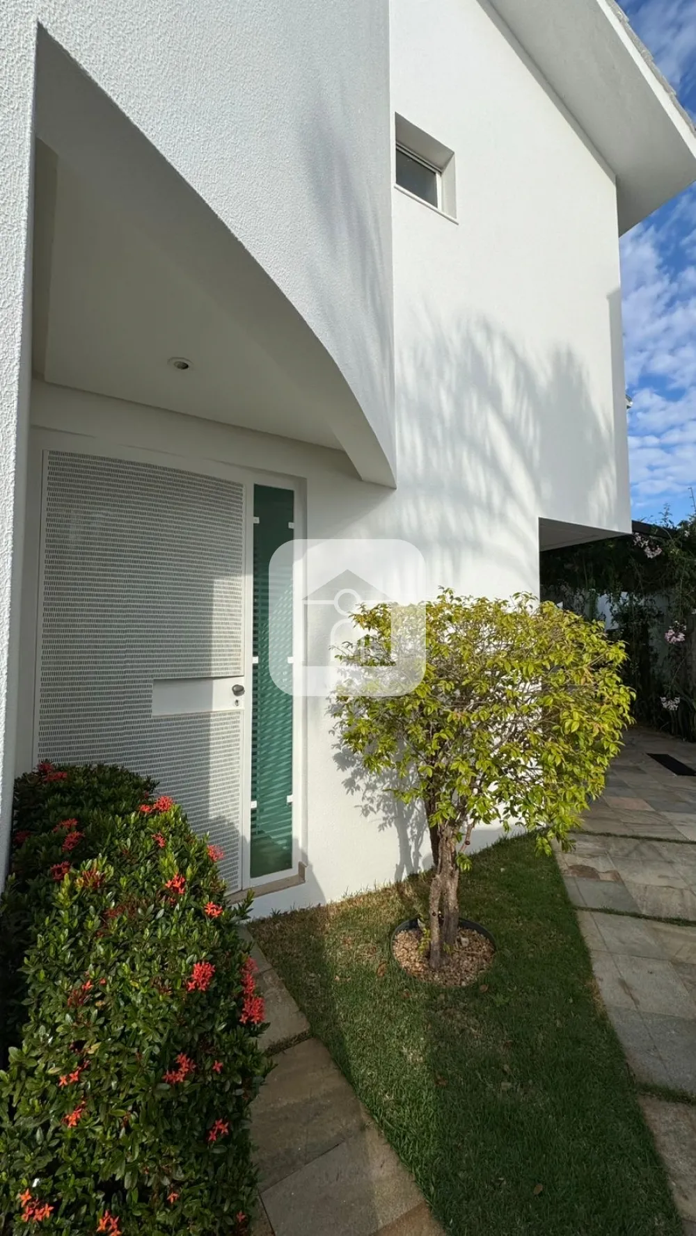 Alugar Casa / Padr&atilde;o em Uberl&acirc;ndia R$ 8.900,00 - Foto 8