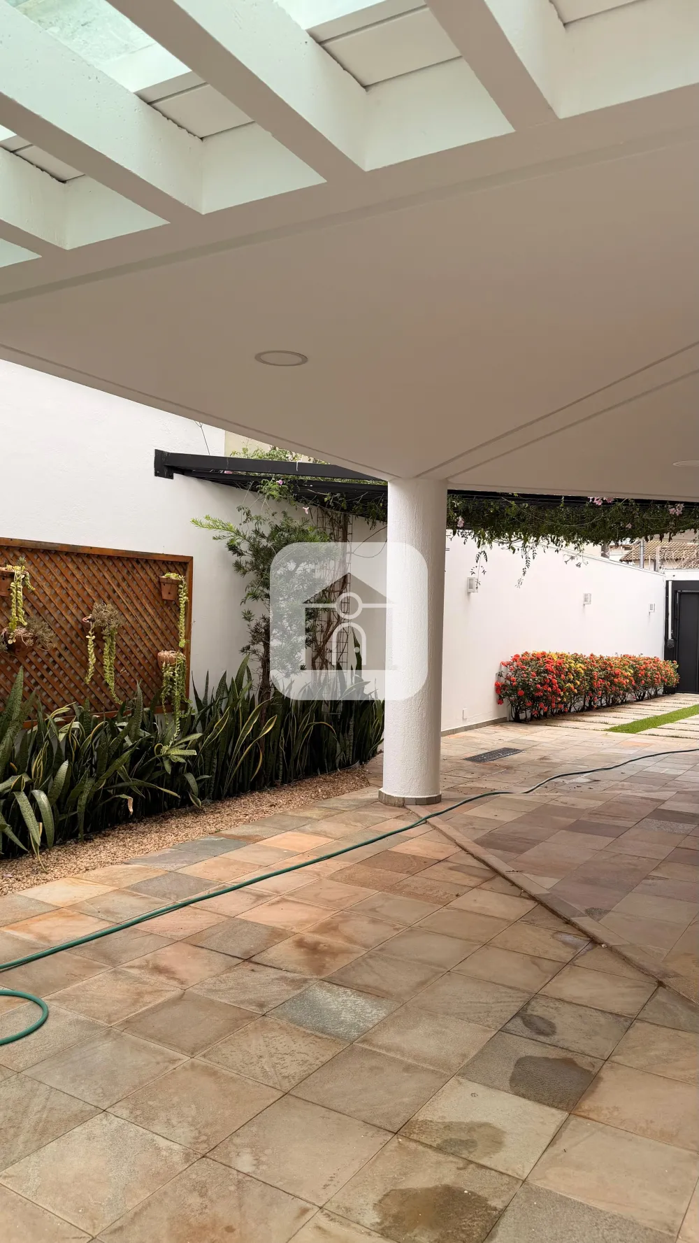 Alugar Casa / Padr&atilde;o em Uberl&acirc;ndia R$ 8.900,00 - Foto 35