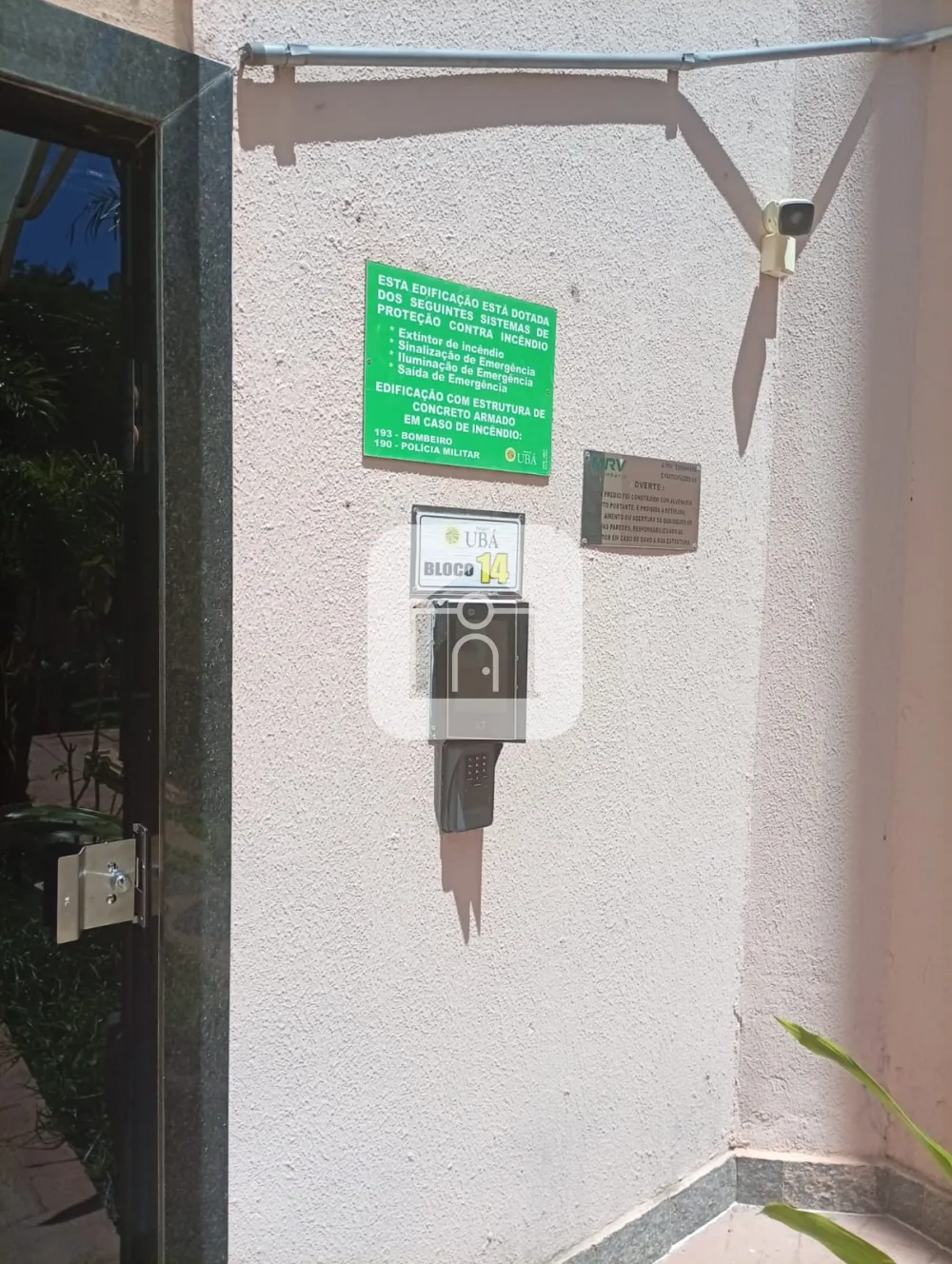 Comprar Apartamento / Padr&atilde;o em Uberlandia R$ 165.000,00 - Foto 1