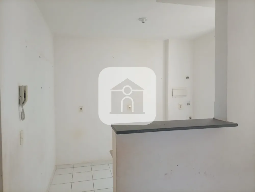 Comprar Apartamento / Padr&atilde;o em Uberlandia R$ 165.000,00 - Foto 7