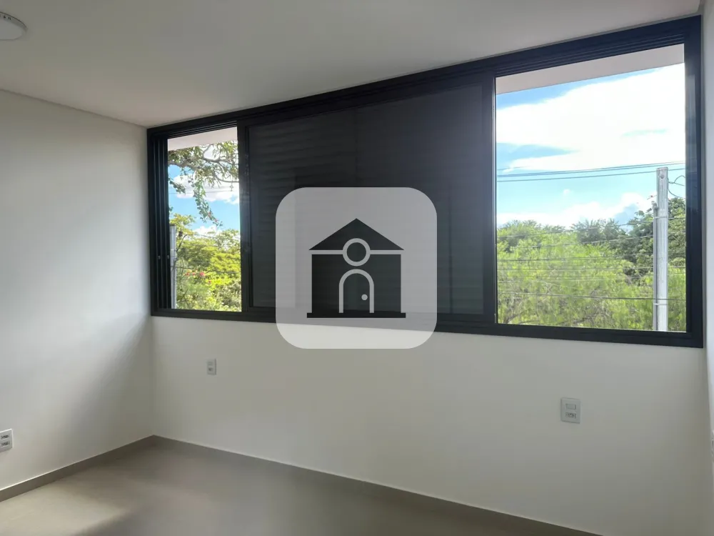 Alugar Casa / Sobrado em Uberl&acirc;ndia R$ 5.800,00 - Foto 5