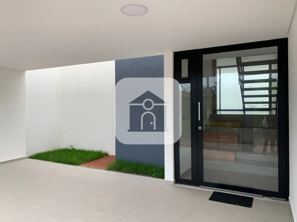 Alugar Casa / Sobrado em Uberl&acirc;ndia R$ 5.800,00 - Foto 22