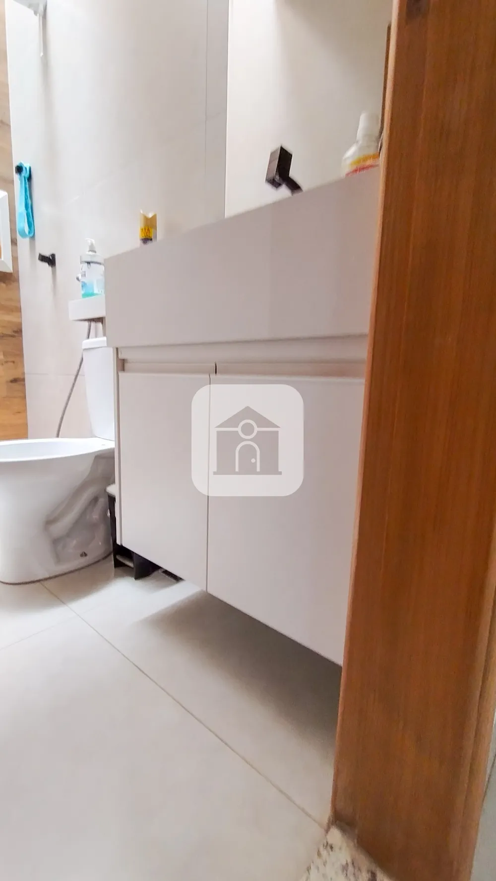 Alugar Casa / Padr&atilde;o em Uberl&acirc;ndia R$ 1.600,00 - Foto 8