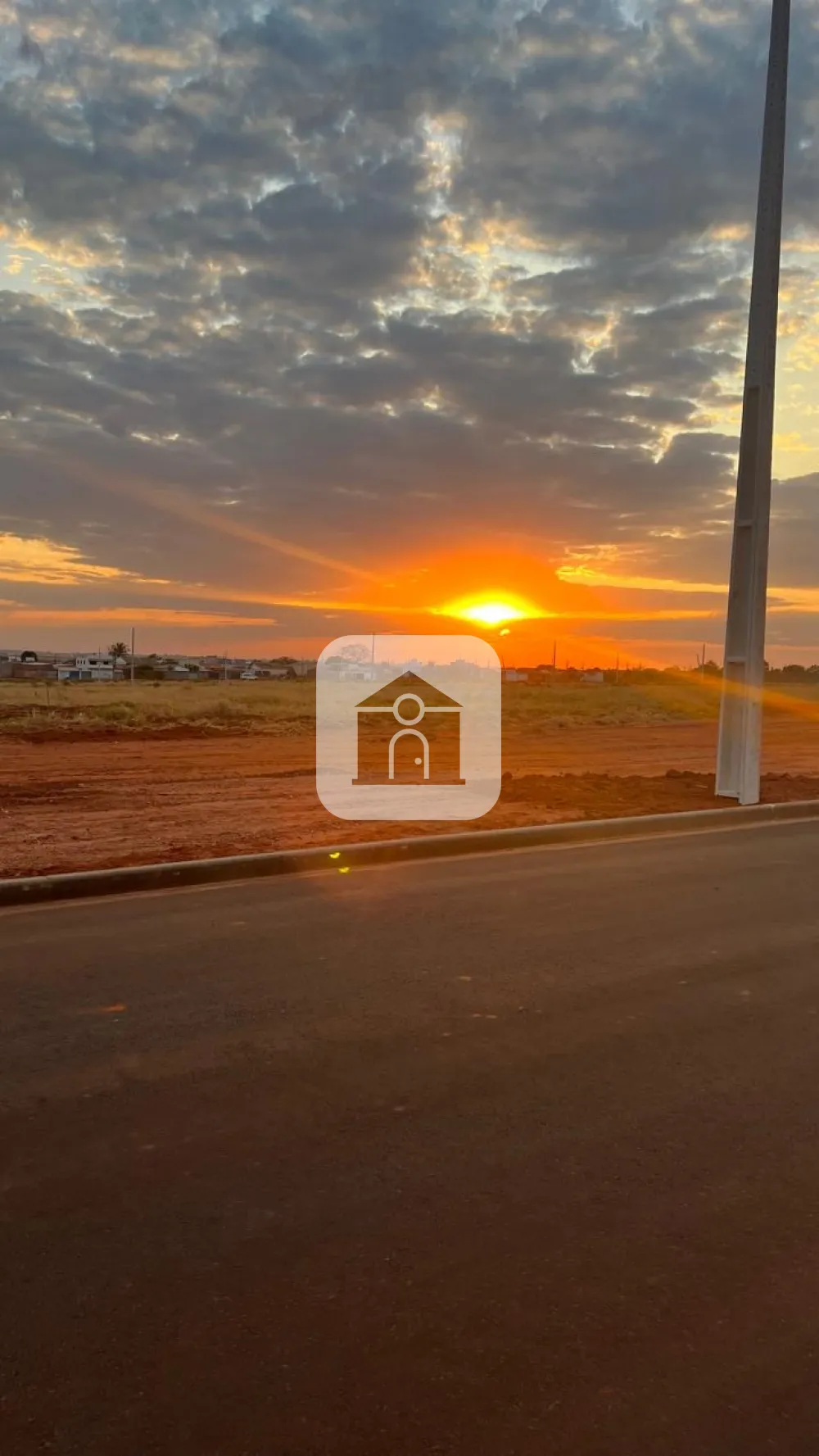 Comprar Terreno / Padr&atilde;o em Uberl&acirc;ndia R$ 160.000,00 - Foto 1