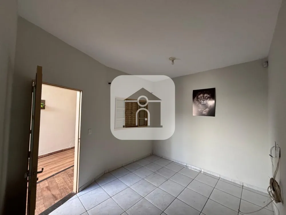 Comprar Casa / Padr&atilde;o em Uberl&acirc;ndia R$ 325.000,00 - Foto 6