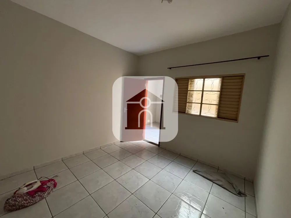Comprar Casa / Padr&atilde;o em Uberl&acirc;ndia R$ 325.000,00 - Foto 8