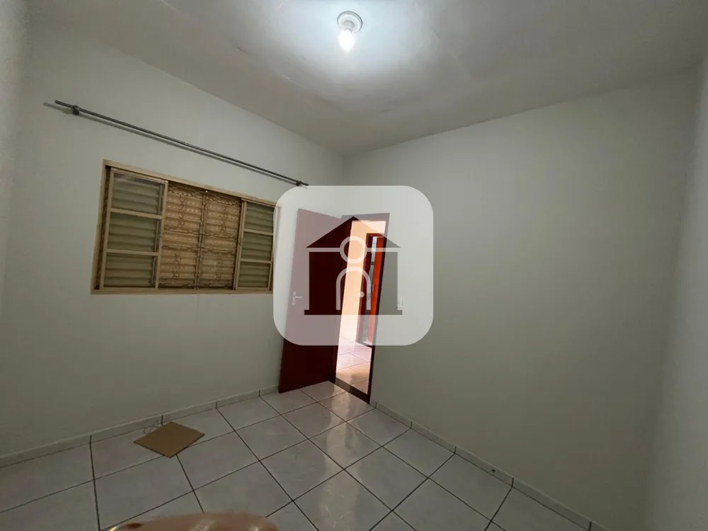 Comprar Casa / Padr&atilde;o em Uberl&acirc;ndia R$ 325.000,00 - Foto 9