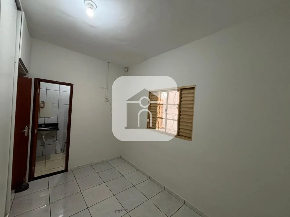 Comprar Casa / Padr&atilde;o em Uberl&acirc;ndia R$ 325.000,00 - Foto 12
