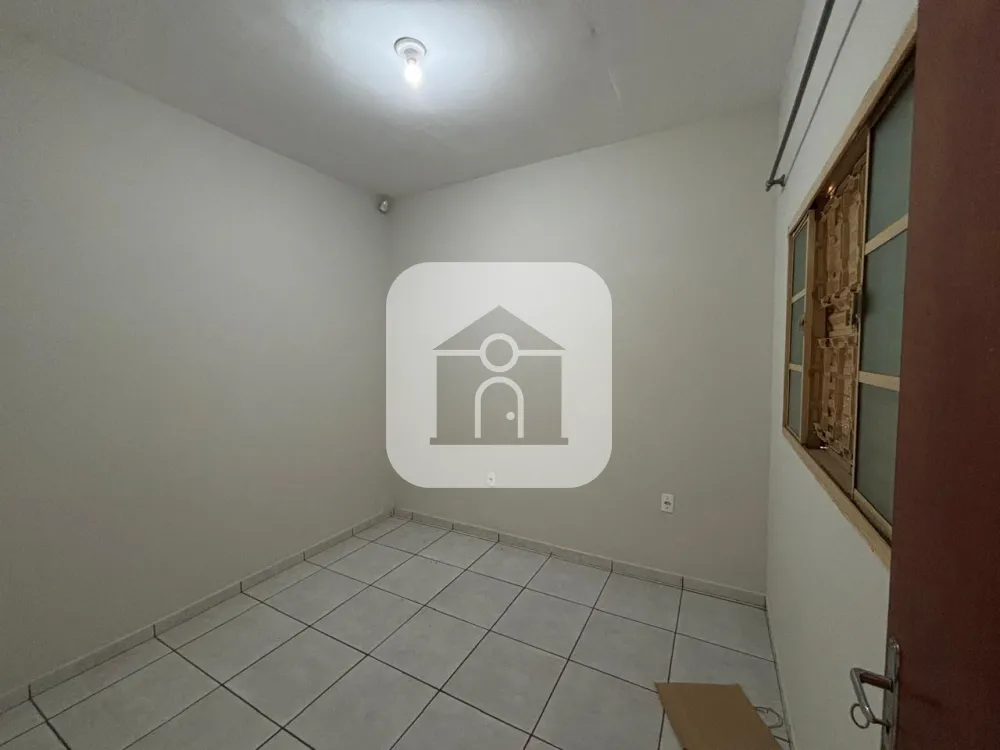 Comprar Casa / Padr&atilde;o em Uberl&acirc;ndia R$ 325.000,00 - Foto 10