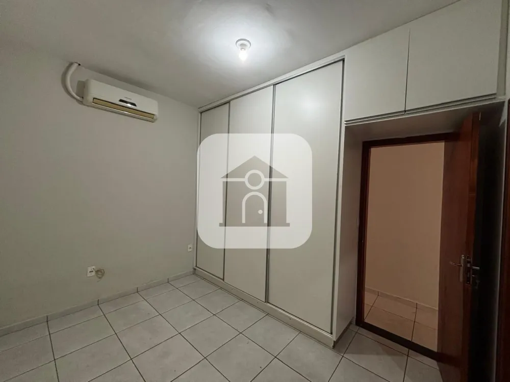 Comprar Casa / Padr&atilde;o em Uberl&acirc;ndia R$ 325.000,00 - Foto 13