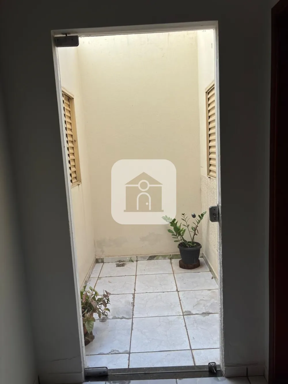 Comprar Casa / Padr&atilde;o em Uberl&acirc;ndia R$ 325.000,00 - Foto 17