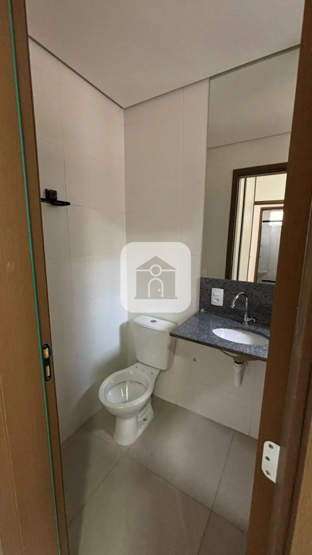 Comprar Apartamento / Padr&atilde;o em Uberl&acirc;ndia R$ 400.000,00 - Foto 5