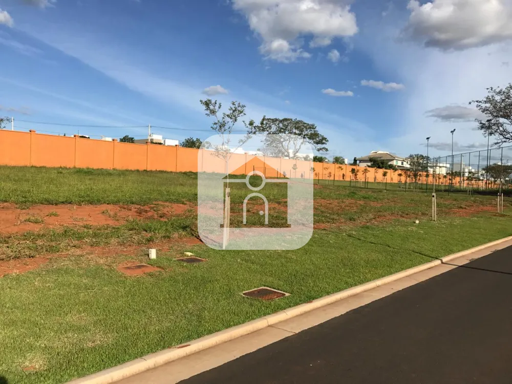Comprar Terreno / Condom&iacute;nio em Uberl&acirc;ndia R$ 690.000,00 - Foto 2
