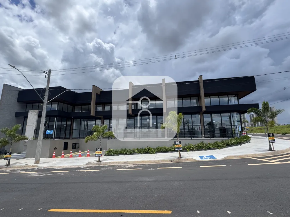 Alugar Comercial / Loja Condom&iacute;nio em Uberl&acirc;ndia R$ 12.100,00 - Foto 1
