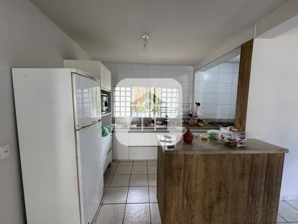 Alugar Casa / Padr&atilde;o em Uberl&acirc;ndia R$ 6.800,00 - Foto 12