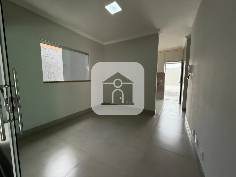 Comprar Casa / Padr&atilde;o em Uberl&acirc;ndia R$ 430.000,00 - Foto 4