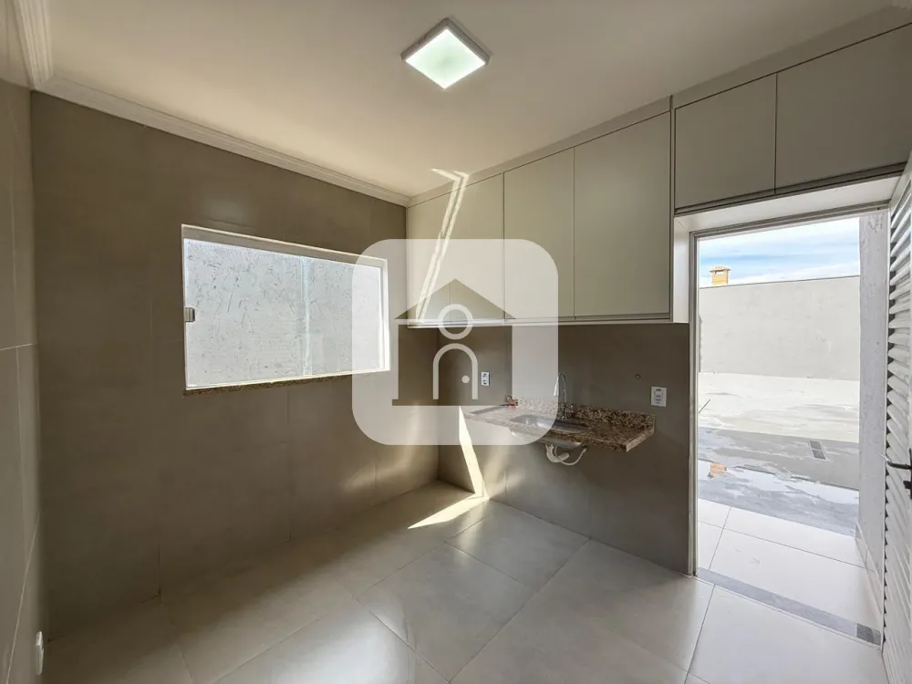 Comprar Casa / Padr&atilde;o em Uberl&acirc;ndia R$ 430.000,00 - Foto 11