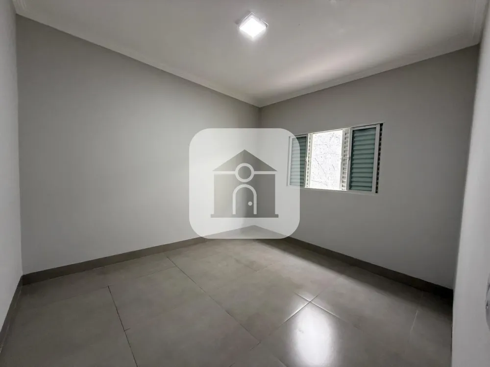 Comprar Casa / Padr&atilde;o em Uberl&acirc;ndia R$ 430.000,00 - Foto 6